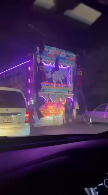 Imran Khan at GT Road 😎