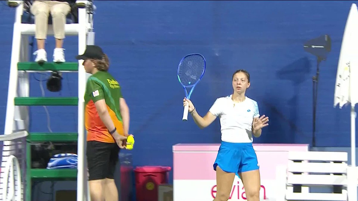 Round 2 🔜 Antonia Ruzic impresses in Dubai, coming through against Raducanu 6-1, 5-7, 6-2. #DDFTennis