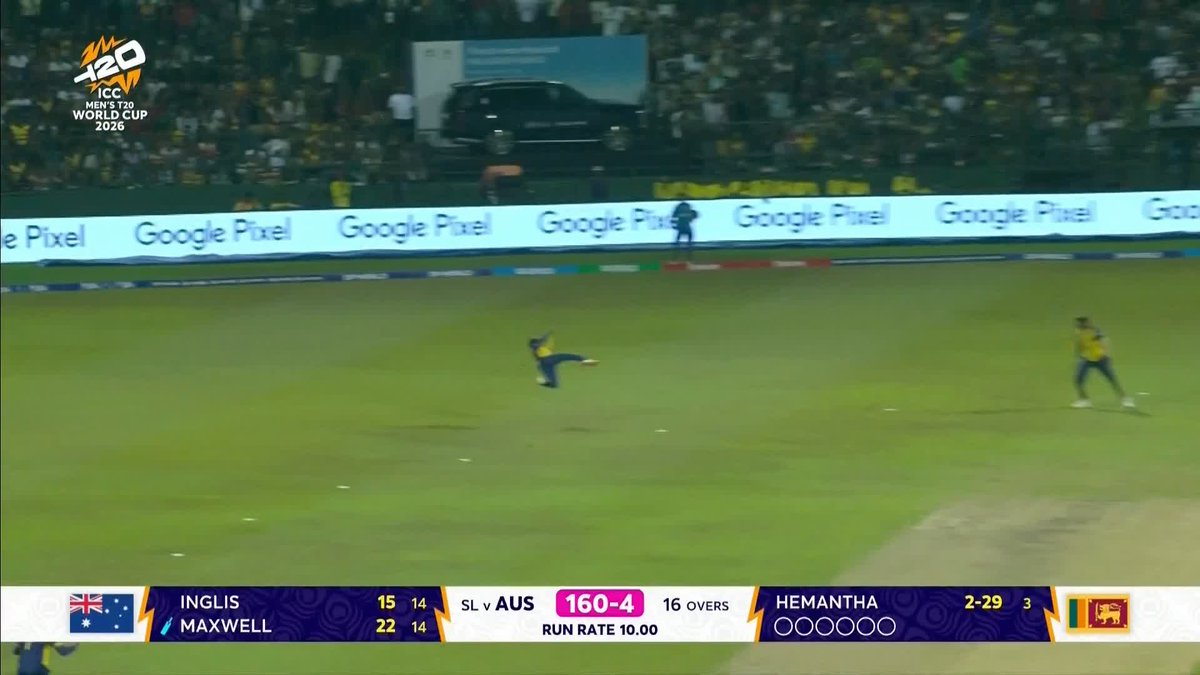 What a catch from Pathum Nissanka! 😱