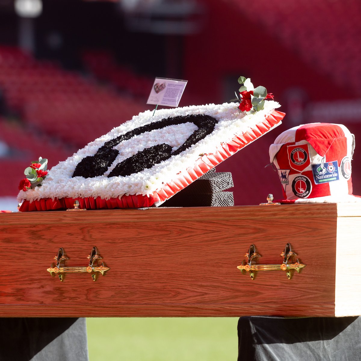 In loving memory of Norman Barker ❤️ On January 28th, we remembered our iconic superfan 'Headphones Norm' at The Valley 🎧 #cafc