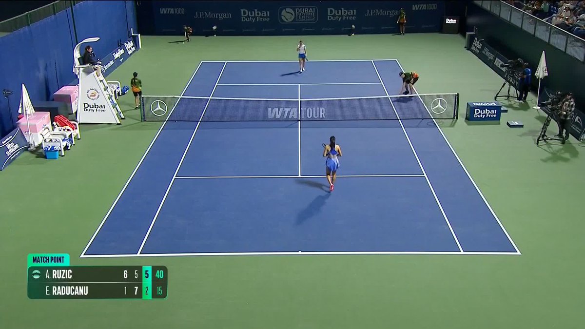 British No 1 Emma Raducanu loses to Antonia Ruzic in Dubai 🎾
