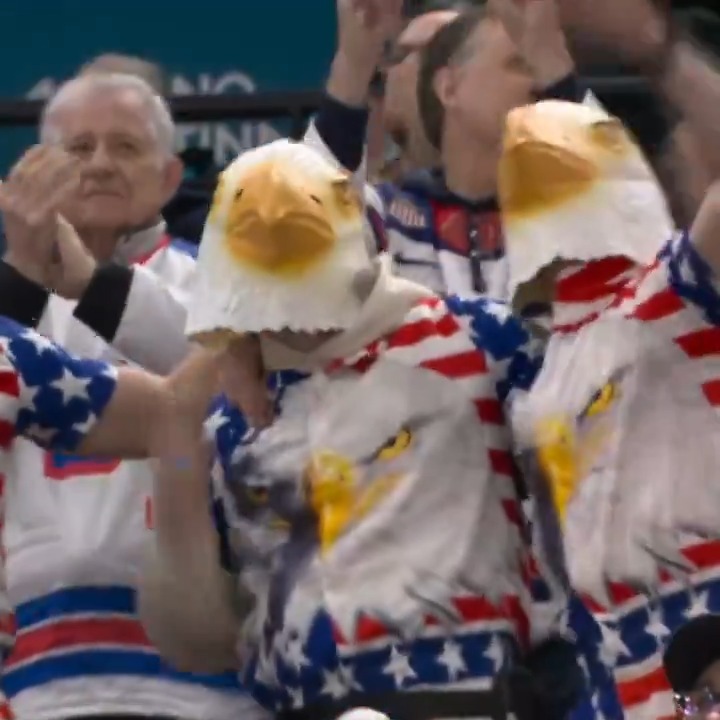 USA Woman’s hockey is a WAGON