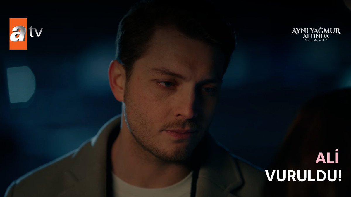 Ali vuruluyor! "Ben yarın evleniyorum. Sen de benden uzak duracaksın!" #AynıYağmurAltında atv