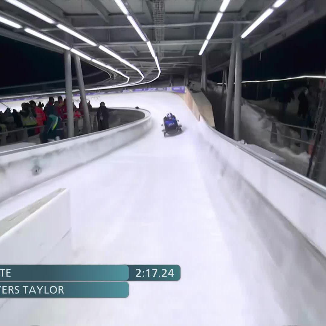 Elana Meyers Taylor flies into SECOND place after Run 3 in Women's Monobob!