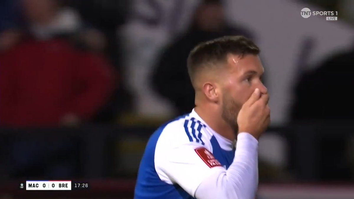 Paul Dawson strikes just wide for Macclesfield 😲 Some of the crowd thought he scored! 📺 TNT Sports & discovery+ UK