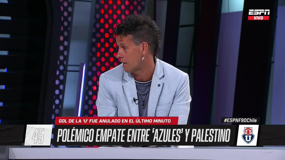 "OJALÁ QUE (EL VAR) ESTÉ EN TODAS LAS JUGADAS ASÍ DE ATENTO" Diego Rivarola habló sobre el gol anulado a la Universidad de Chile contra Palestino, y cómo actuó el VAR en aquella jugada. Mira #ESPNF90Chile en el Plan Premium de #DisneyPlus.
