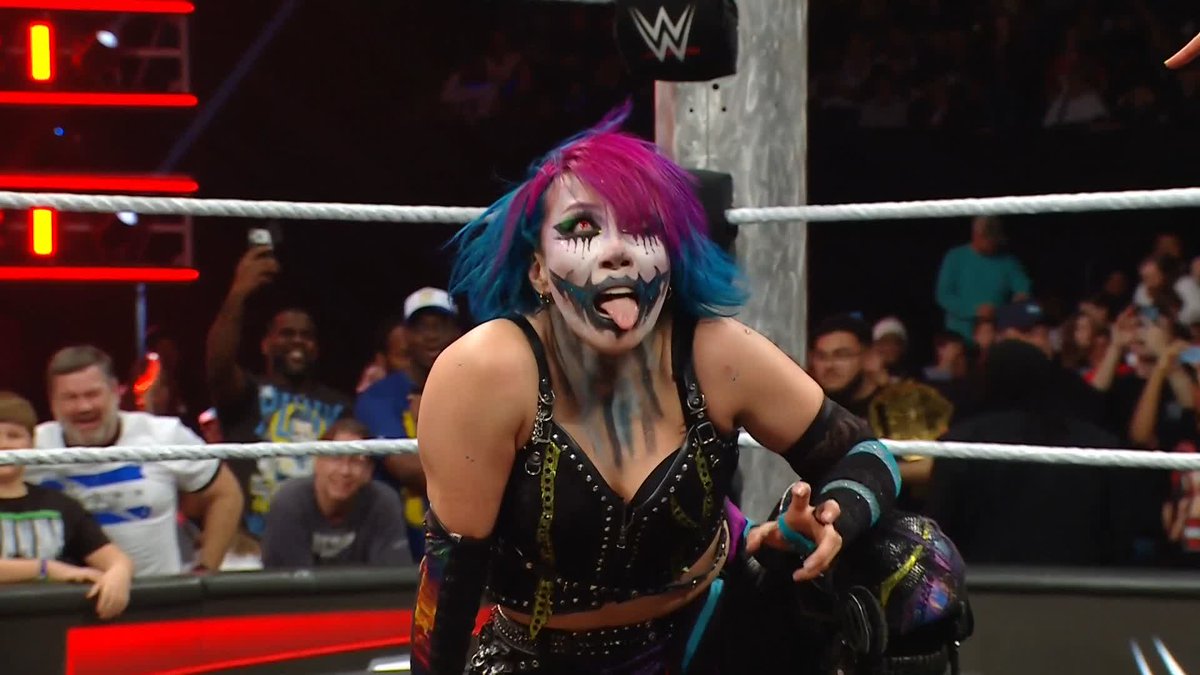 ASUKA LOCK 🔐 The legendary Empress ASUKA / 伝説のASUKA皇后 is headed to Elimination Chamber!