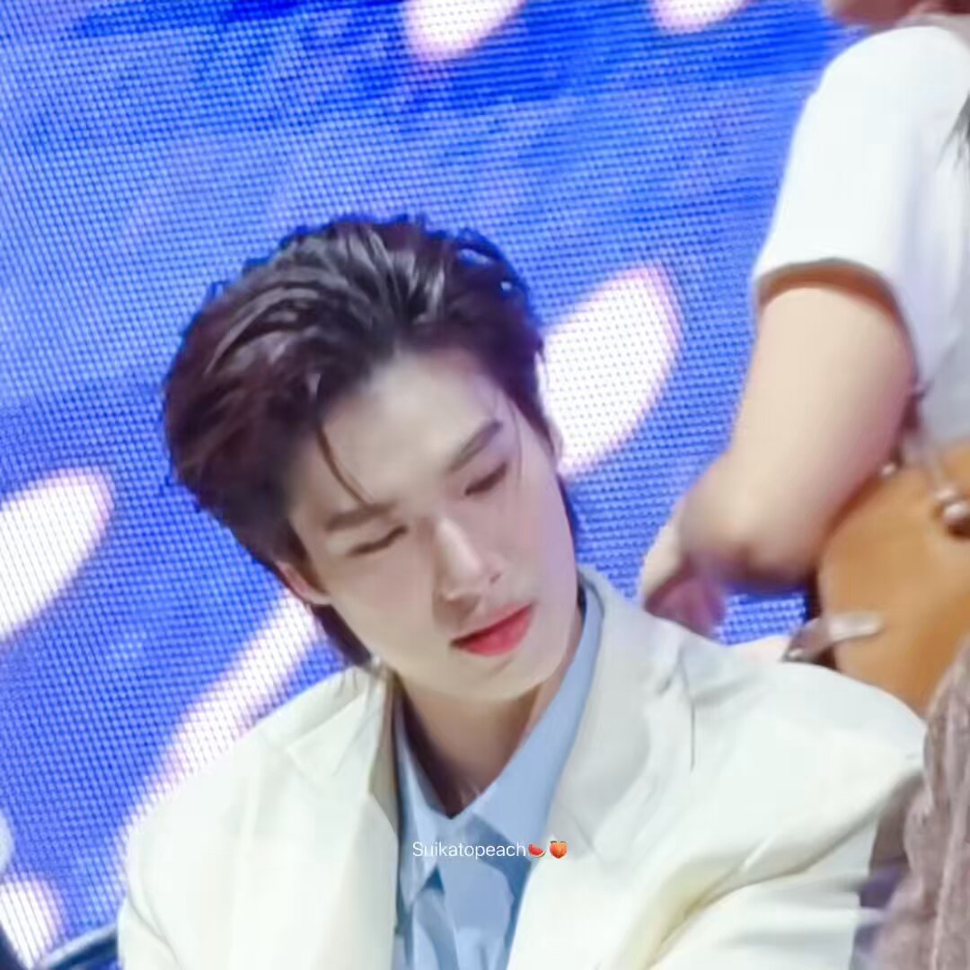 สิ่งที่ดูเพลินที่สุดในคอน riser : หน้าภูวิน👼🏻