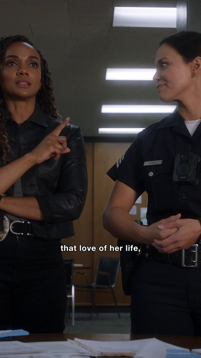 New favorite couple dropped 🤭 Stream #TheRookie on Hulu!