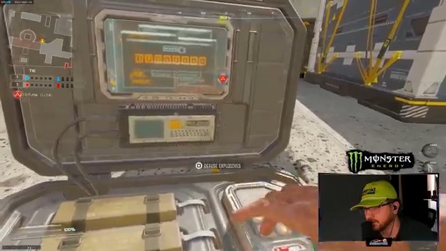 The ninja defuse against FaZe 🥷 OpTic Hitch