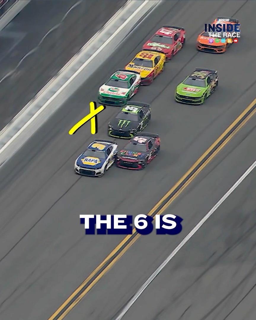 What could Chase Elliott have done differently on the final lap of the #DAYTONA500? Steve Letarte and Jamie McMurray break it all down.