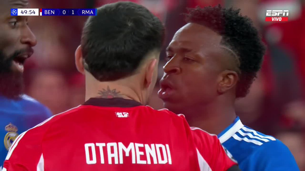 EL ENOJO DE NICOLÁS OTAMENDI CON VINICIUS POR SU FESTEJO. 😡🇦🇷