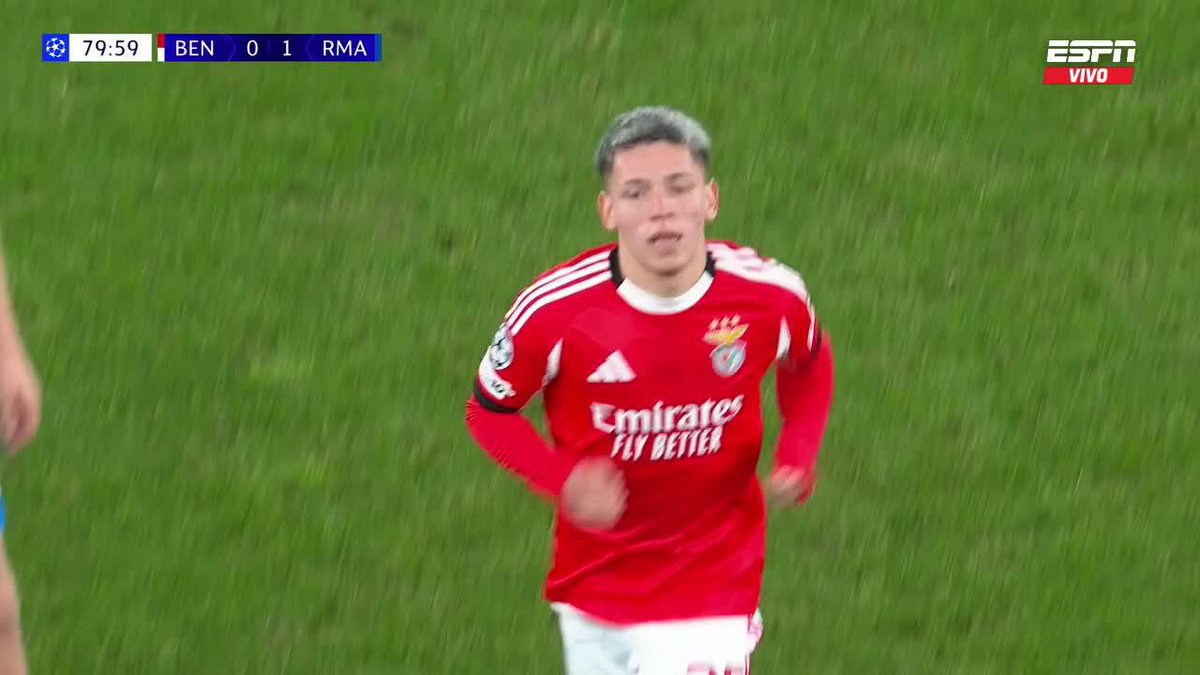 José Mourinho sacó a Gianluca Prestianni y salió aplaudido del Estadio Da Luz después de irrespetar a un colega y simular un penalti totalmente inexistente. Fantasma, tramposo y cobarde. Y lo de los hinchas del Benfica el doble de vergonzoso.