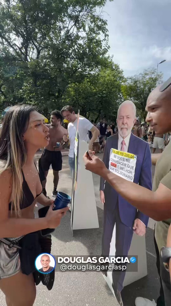 Bolsonaro, FIES e o surto da esquerdista