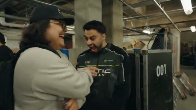 "Same hand for sure... MASON GETS TWO" 💍 brandon &amp; OpTic FormaL discussing where he should wear his Championship Ring