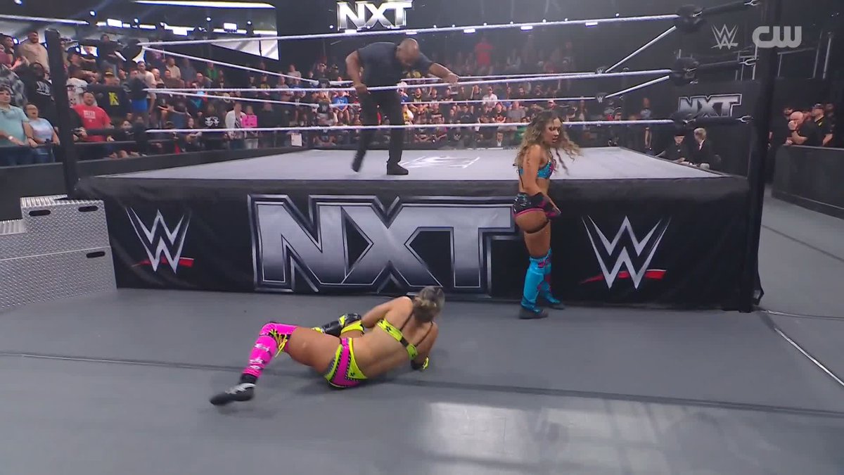 Lola Vice has REVENGE on her mind tonight! 👊 Valerie Loureda