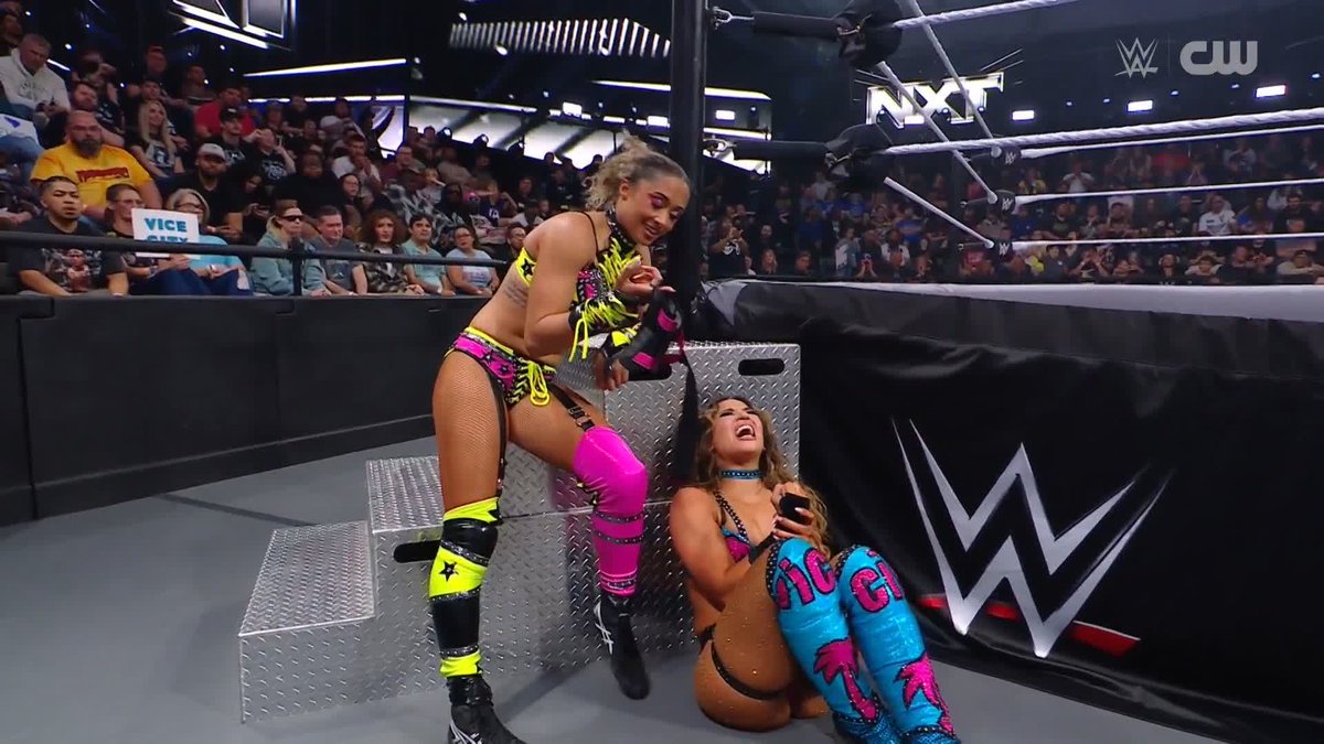 BRUTAL 😬 Kelani Jordan is in full control of Lola Vice right now!