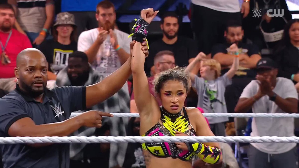 Kelani Jordan makes Lola Vice TAP OUT 😲 Kelani Jordan