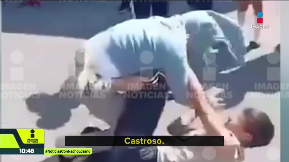 “Él era muy callado. Sus papás eran sicarios”, dijo a #ImagenNoticias una compañera de salón de Jeremy, el joven apuñalado durante una pelea escolar en #Tláhuac, #CDMX. Padres de familia aseguran que hay más de un alumno relacionado con mafias: