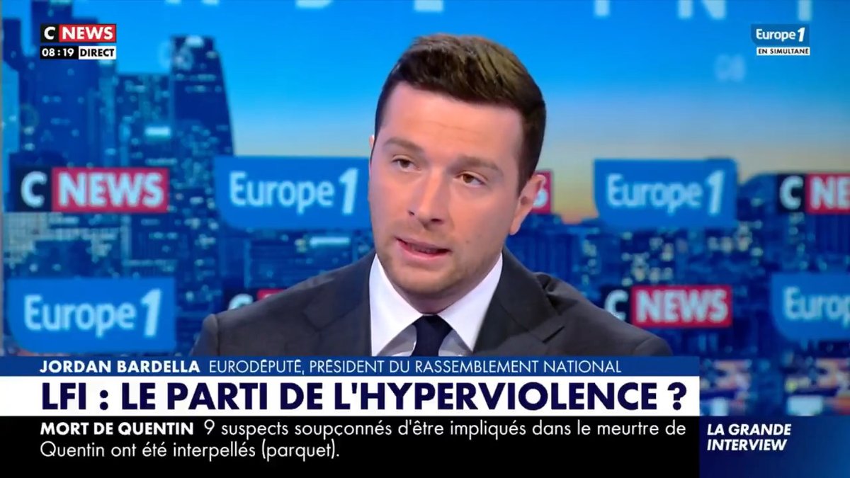Jean-Luc Mélenchon est le déshonneur de la République française. J'appelle à mettre en place un cordon sanitaire contre la France insoumise : ils doivent répondre de leurs actes !