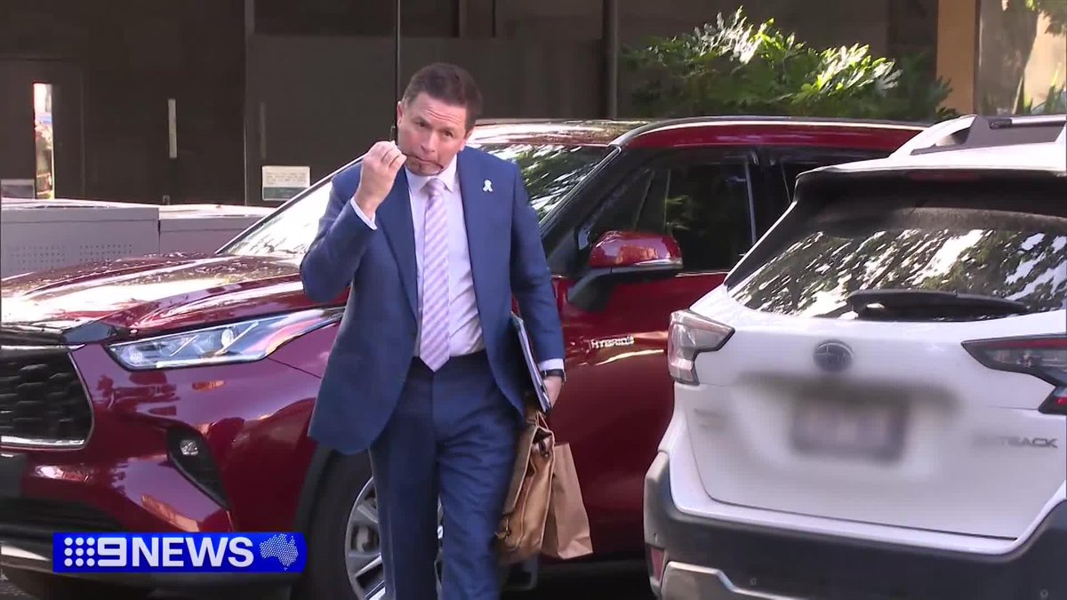 Victoria's most senior law officers have launched an unprecedented spray at the man behind claims of massive taxpayer rorting on Big Build sites. Heidi Murphy #9News