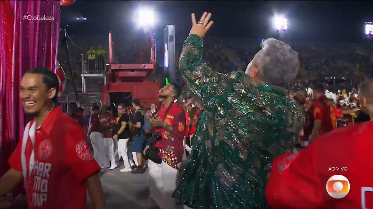 "Mestra, você me fez amar a festa! ROSA ROSA!!!! SALGUEIRO!!!!!" (Milton Cunha) #Globeleza