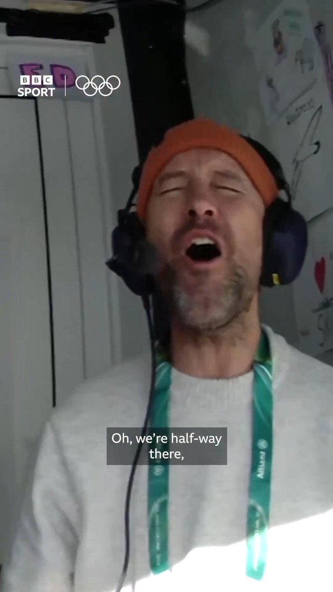 "OHHH WE'RE HALF-WAY THERE!" 🎤🎶 Day 12 delirium in the snowboarding commentary box as Ed Leigh and Tim Warwood break out a brilliant rendition of Bon Jovi 😆