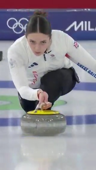 This shot from Team GB’s Rebecca Morrison 😮‍💨👏