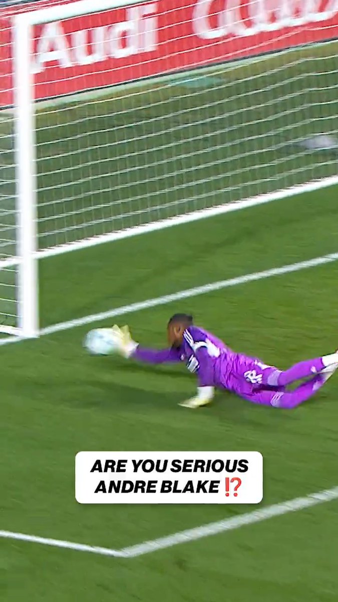 A LAST DITCH SAVE 🫨 With the Major League Soccer season starting this Saturday, we’re flashing back to this impressive save from Andre Blake for Philadelphia Union last season 🧤