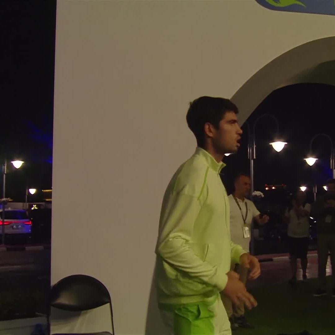 Next up in Doha: Carlos Alcaraz 🤝 He faces Valentin Royer looking for a quarter-final place #QatarExxonMobilOpen