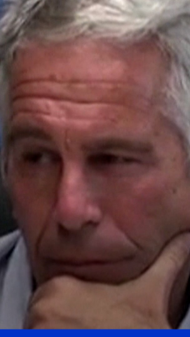 La publication des dossiers Epstein relance la théorie complotiste du "Pizzagate"