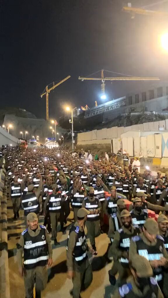 اللهم اعنهم على خدمة ضيوفك 🤲🏻