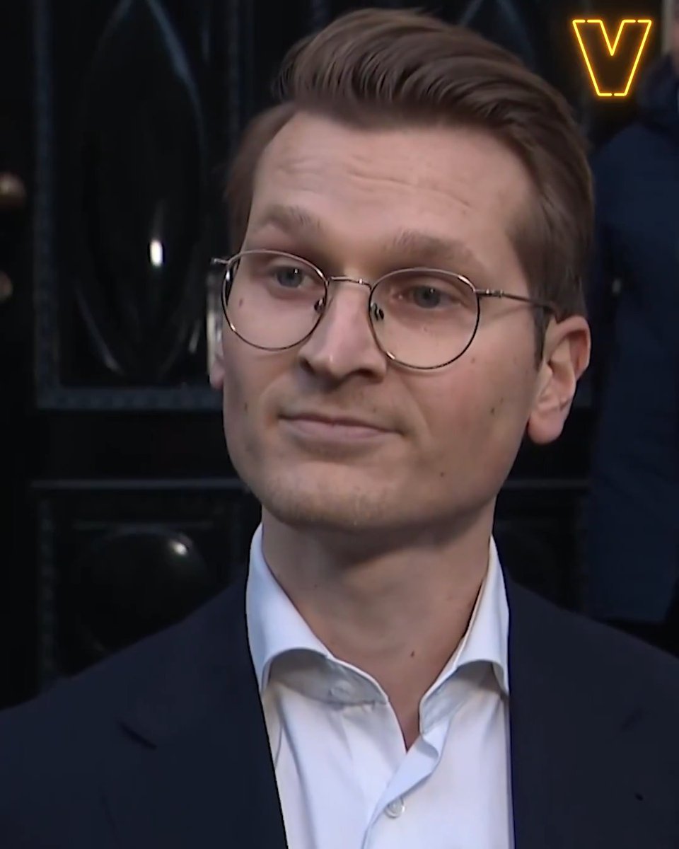 Ik dacht even dat dit zo’n cabaret clip was van Lubach waarin ze een nieuwe minister uit kabinet Rob Jetten na speelden, maar het was dus echt een nieuwe minister. Met deze joker gaan we nog een hoop plezier beleven!