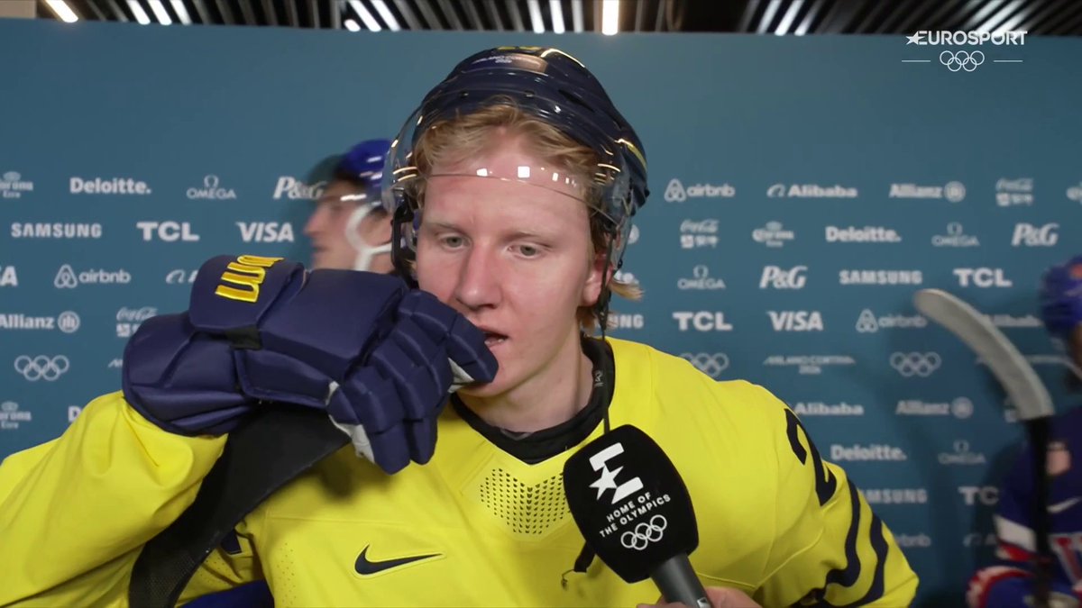 Rasmus Dahlin efter förlusten. 💬 📲 Streama hela OS i Milano Cortina 2026 på HBO Max och se det bästa på Eurosport 1.
