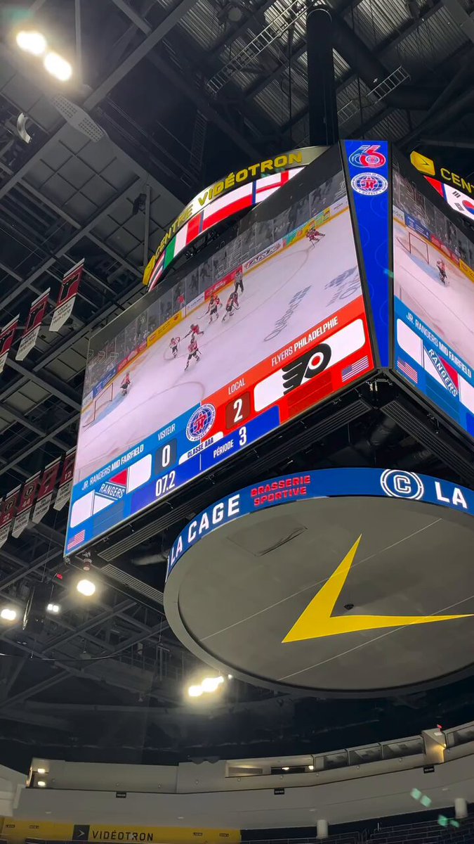 Took down the two-time defending champs. 😤 The Flyers Quebec Peewee Team remained unbeaten in the tournament with a big win over the Mid Fairfield Jr. Rangers on Wednesday! (Via IG/peeweeqc) | #LetsGoFlyers