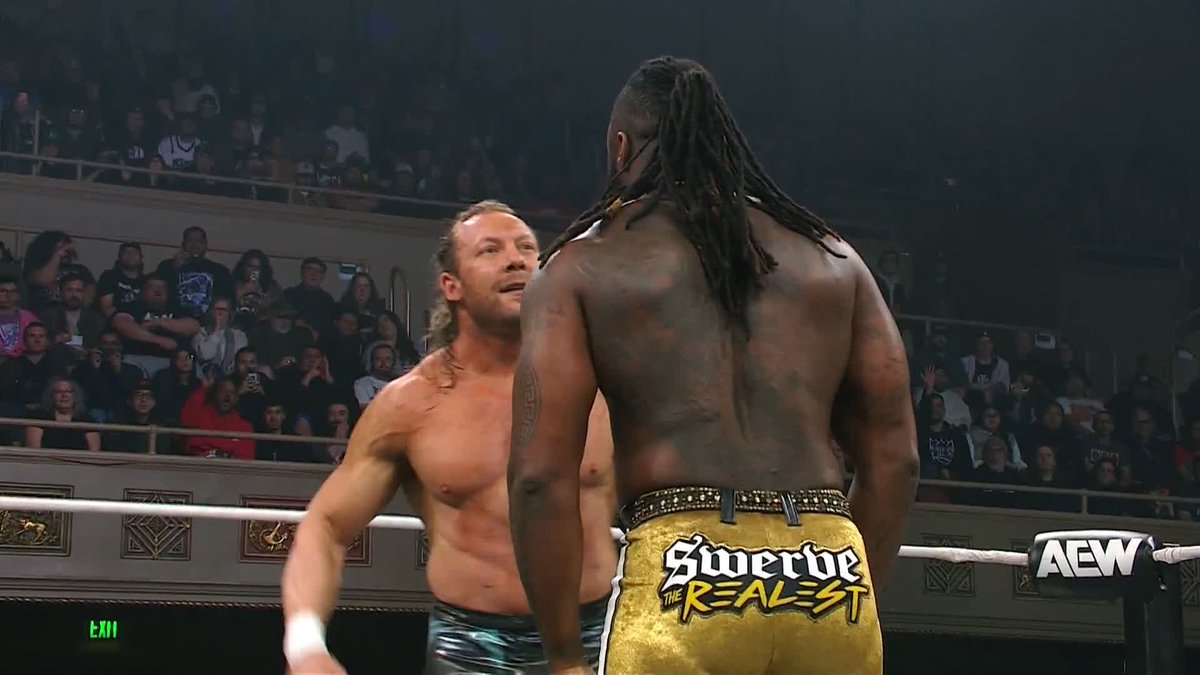 Did you hear how LOUD those slaps were?! Watch #AEWDynamite LIVE on TBS &amp; HBO Max