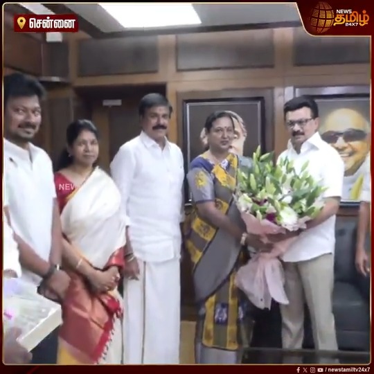 தோல்வி பயத்துல தேமுதிகவிற்கு திமுக 30சீட் கொடுத்துட்டாங்களா 😂😂😂😂 அப்பாடா ராஜ்ய சபா சீட் மிச்சம் தேமுதிக நிற்கிற இடத்துல அதிமுகவிற்கு பிரி இட் டெய் 30இடம் குறைவில்லாம நில்லுங்க டா !!!