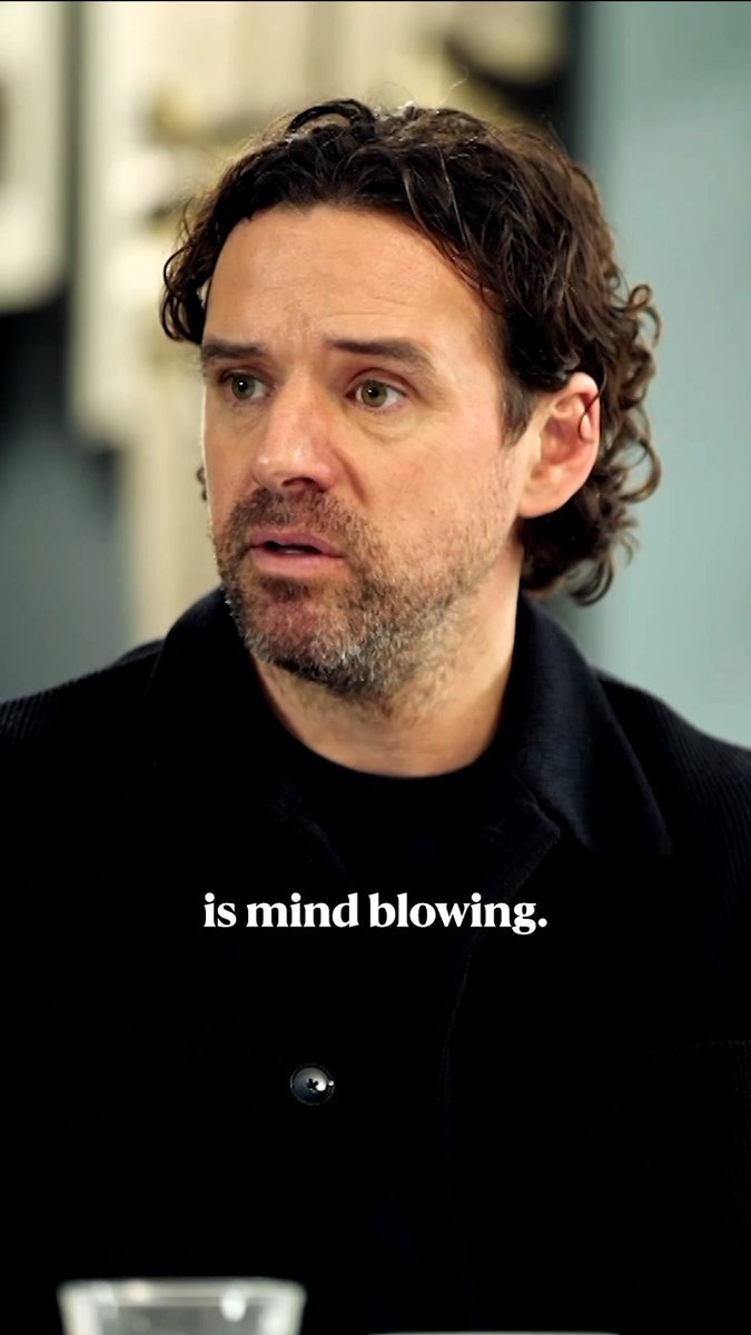 "How Kobbie Mainoo hasn't played football in a year is mind blowing" 🤯 Former Man United midfielder Owen Hargreaves discusses Michael Carrick's impact since he stepped in as interim manager 🗣️ New episode of 'The Breakdown' is now live on our YouTube!