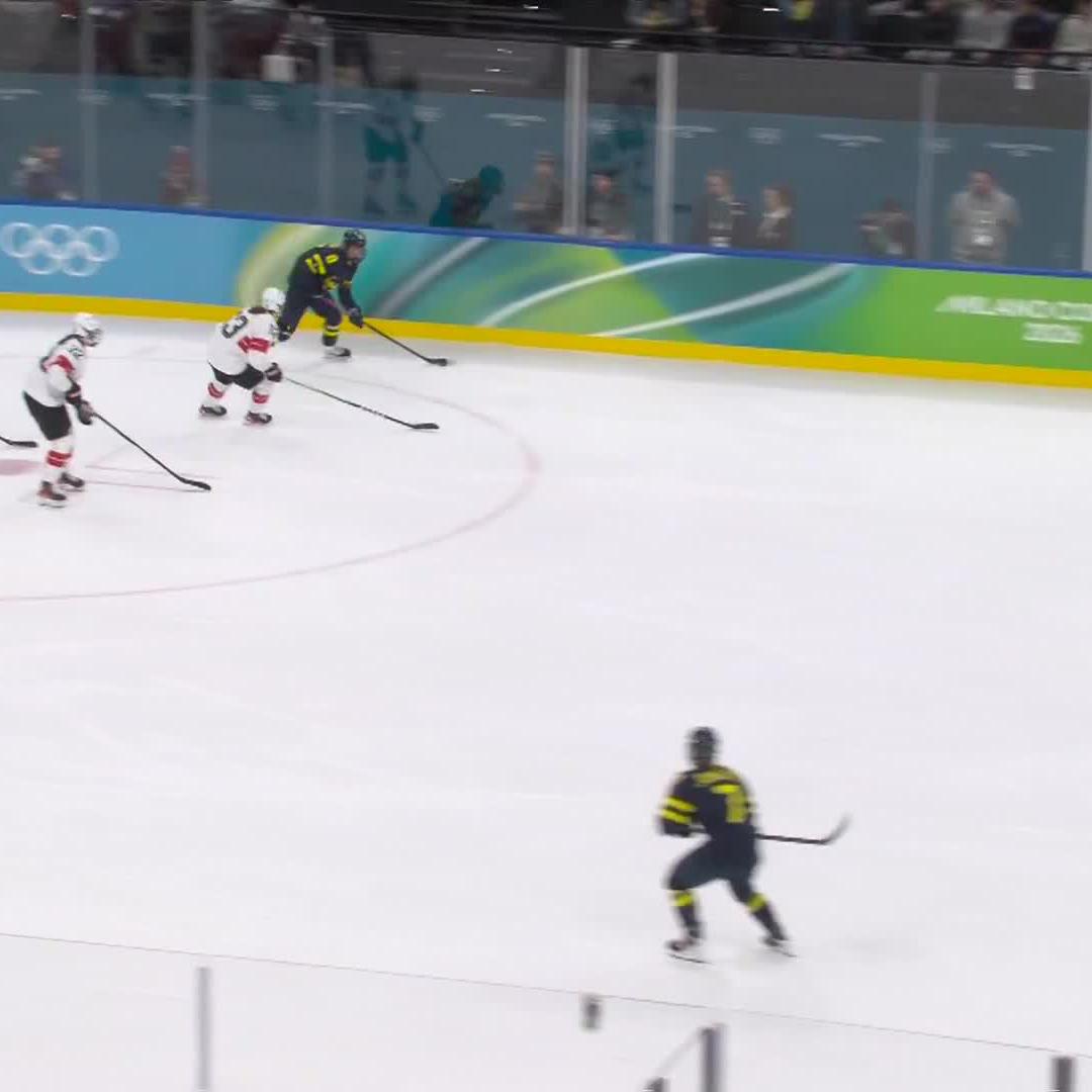 "SWEDEN STRIKES FIRST!" 🗣️ With Olympic bronze on the line, Mira Jungåker locks in the Sweden lead.