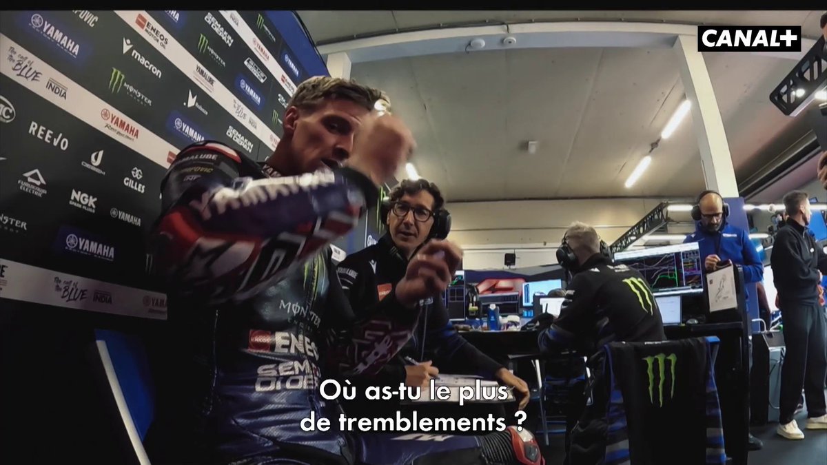 Intérieur Sport - Fabio Quartararo - Obsession(s) Nos équipes ont suivi le champion du monde français durant sa saison 2025 🔥 À découvrir ce dimanche à 21H00 sur CANAL+ 😍 #MotoGP