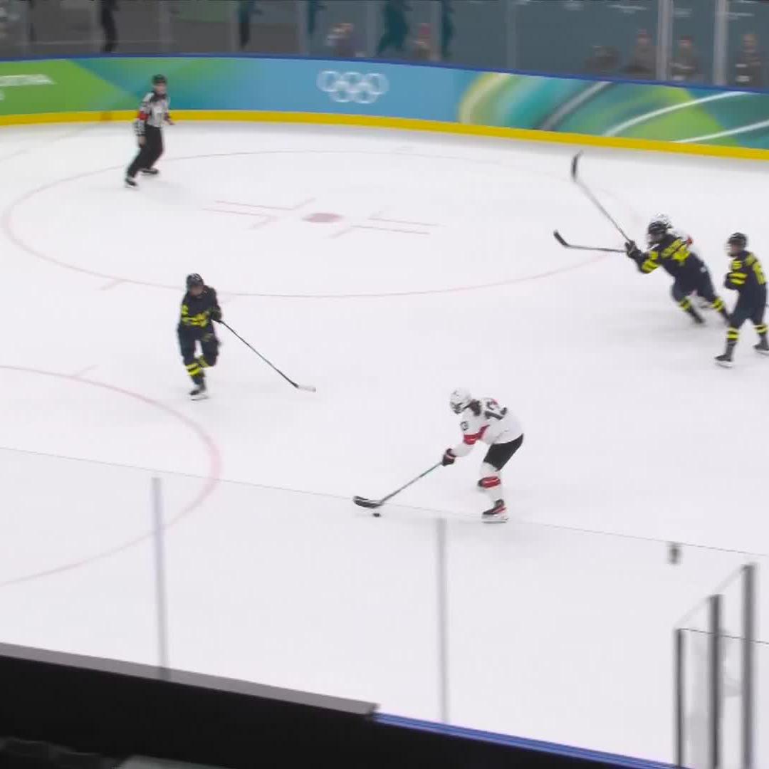 MÜLLER FOR THE MEDAL.🇨🇭 Switzerland wins Olympic bronze in OVERTIME!