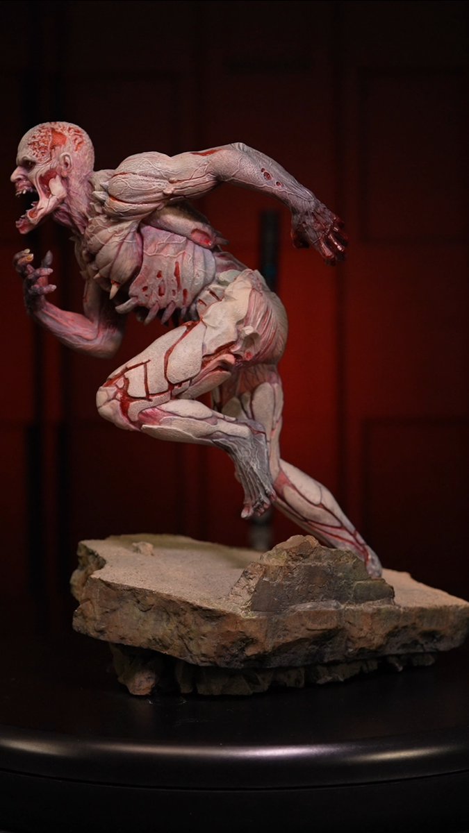 Pure nightmare fuel, captured in detail. Volatile Collector Figurine - limited drop. 💪 Add it to your shelf… if you dare. Follow Nacomito Studio for more details - Kickstarter starting soon!