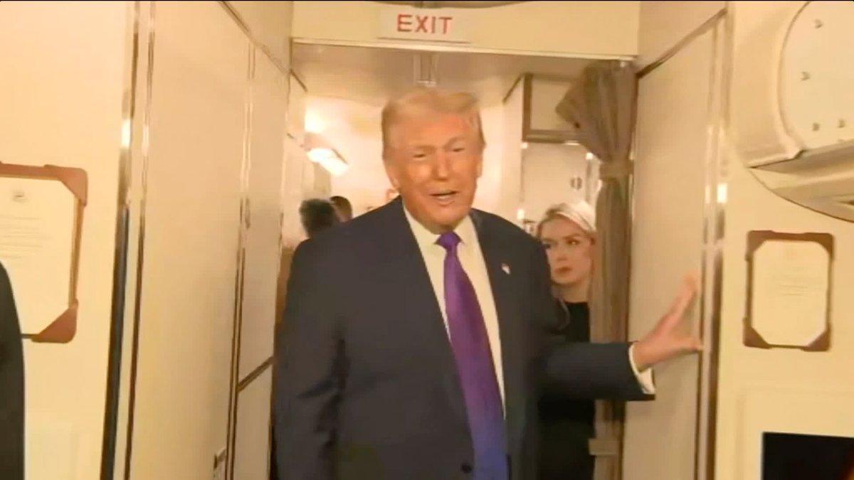 🗣️ 'I think it's a shame for the Royal Family'. US President Donald Trump speaks to the press following the arrest of Andrew Mountbatten-Windsor on suspicion of misconduct in public office. Andrew denies any wrongdoing. 🔗