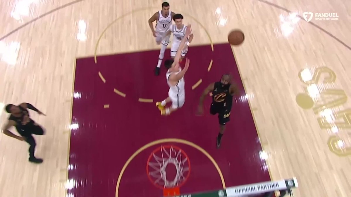 HARDEN LOB TO SPIDA FOR THE POSTER 🔥