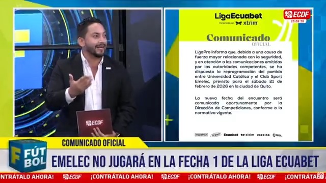 🤯"LA GENTE CREE QUE SE ESTA AYUDANDO A EMELEC"🔵 🗣️ Jerry Robalino comentó acerca de la suspensión del partido de #UCatólica vs #CSEmelec y que la #LigaEcuabet debería aclarar más la razón. 😬 #FdeFutbolxECDF 📲