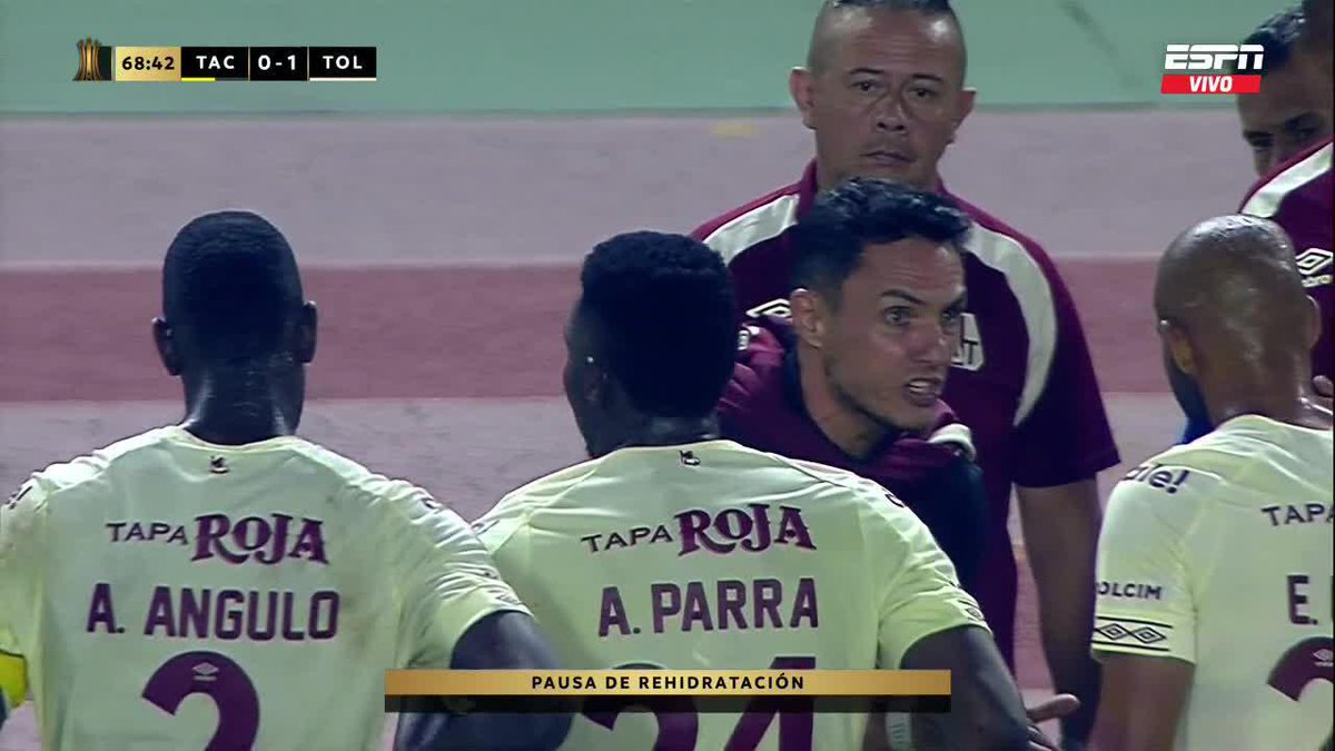 ¡MIL PASES! ¡MIL PASES Y ESTE PARTIDO TERMINA ASÍ O 0-2! Lucas González y el mensaje clarísimo al Tolima en Venezuela ▶️ Mira la 🏆 CONMEBOL #Libertadores en el Plan Premium de #DisneyPlus