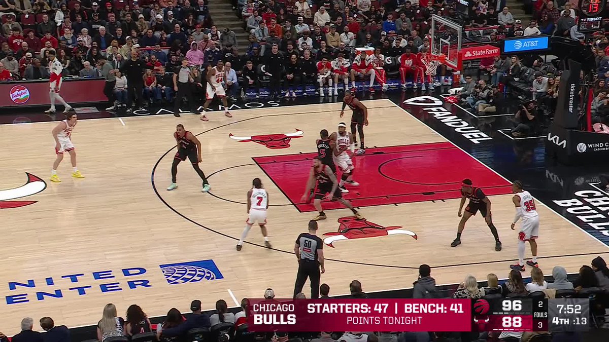 Dillingham and Giddey deliver on back to back plays! Chicago Sports Network | #SeeRed