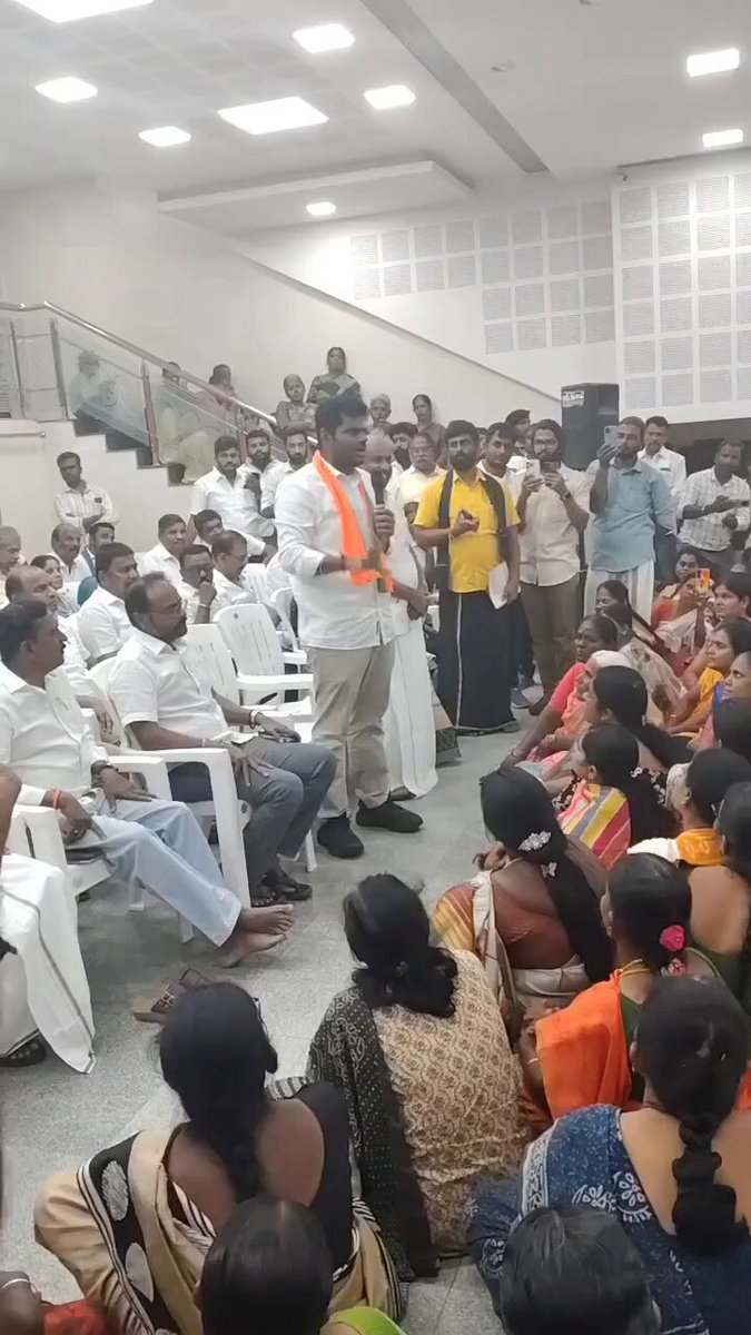 அண்ணாமலைக்கிட்ட பிடிச்ச விசயமே தன்ன பத்தியும் தன் கட்சிய பத்தியும் வெள்ளந்தியா பொதுவெளில உடச்சு பேசிற்றது தான்.. 🔥