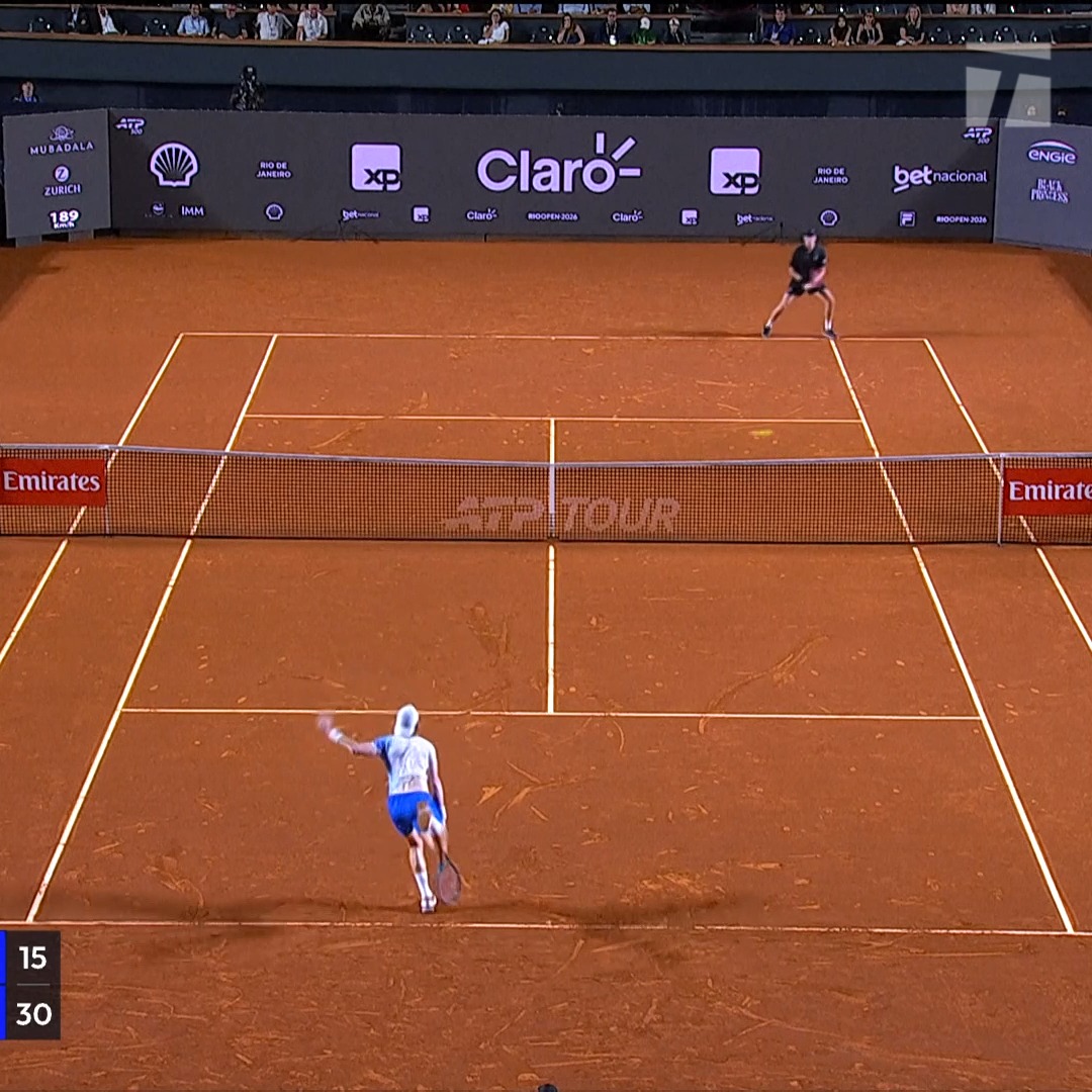 Ignacio Buse silences the crowd in Rio de Janeiro 🤫 The 21-year-old from Peru knocked out Joao Fonseca 5-7, 6-3, 6-4 and will now face Matteo Berrettini for a spot in the semis 👀 #RioOpen