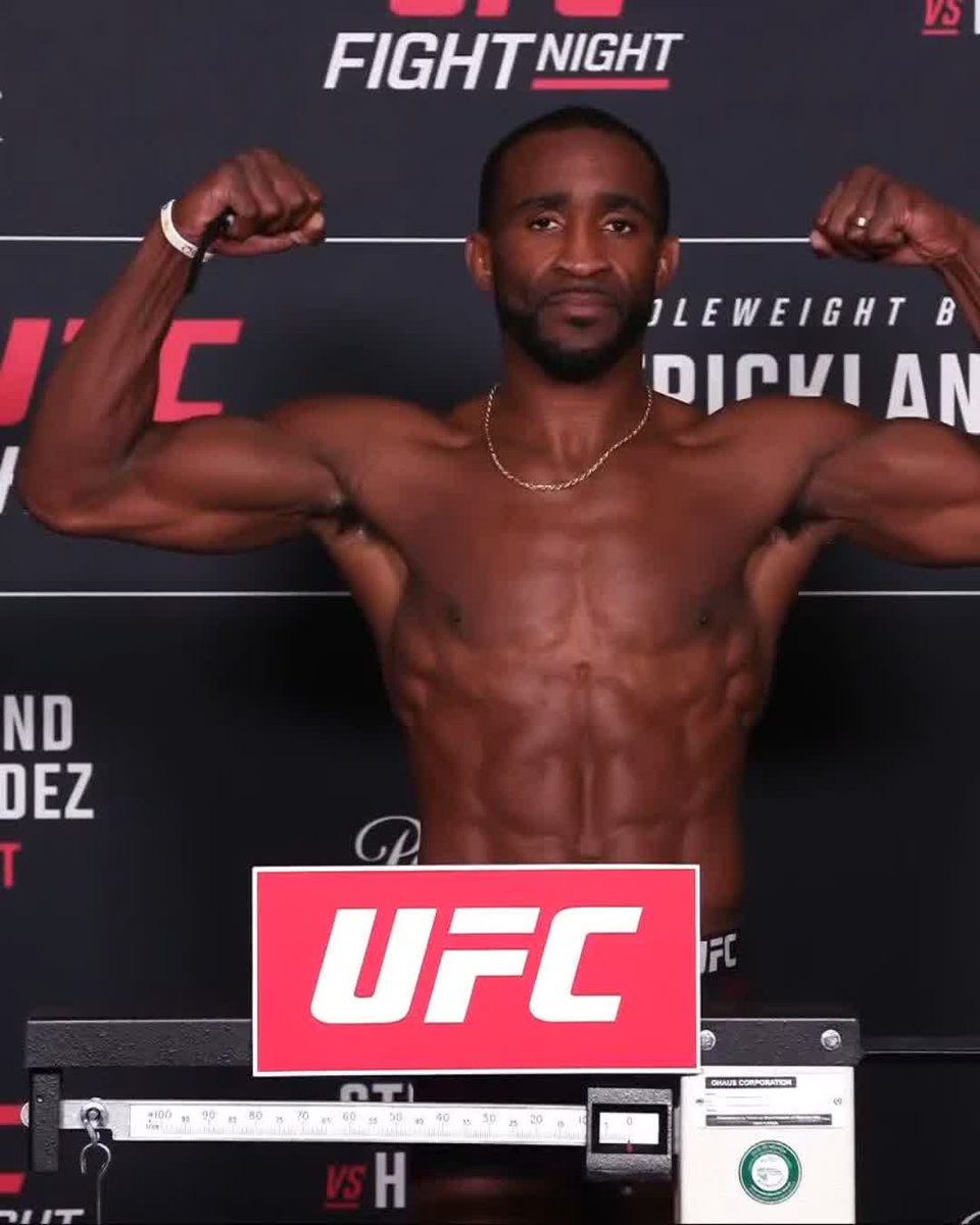 Looking good on the scale 👏 Geoff Neal weighs in at 170 pounds! [ #UFCHouston | TOMORROW at 8pmET on @ParamountPlus ]